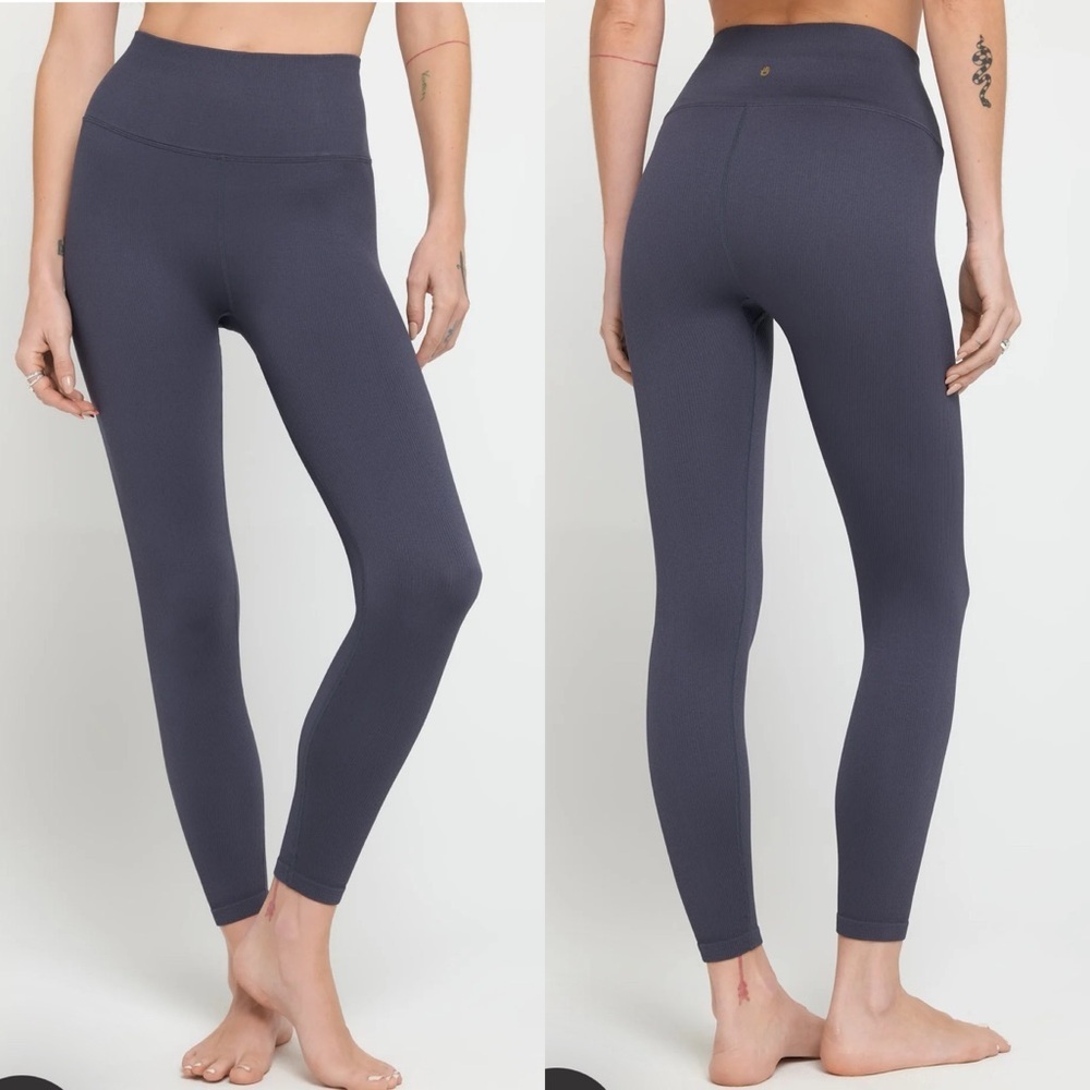 Spiritual Gangster Love Sculpt 7/8 Leggings. Size M/L. New With Tags.